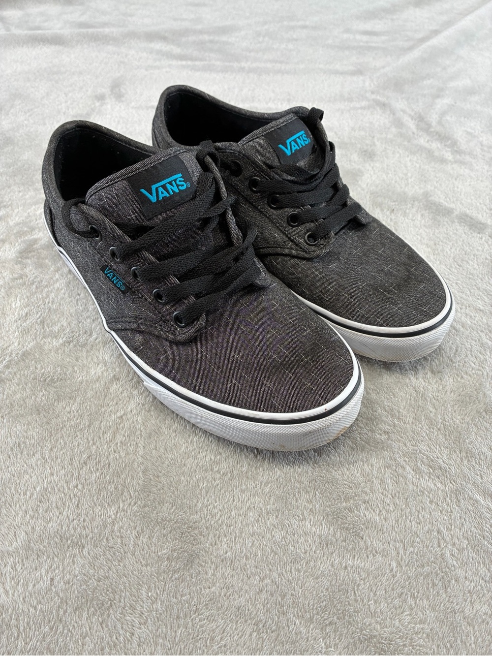 Vans Atwood Men's Size 9 Dark Gray Black Crosshatch Canvas Skate Shoes Low Top
